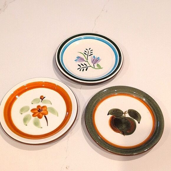 Hand Painted Stangl 5" Plates Set of 3 - Picture 1 of 10
